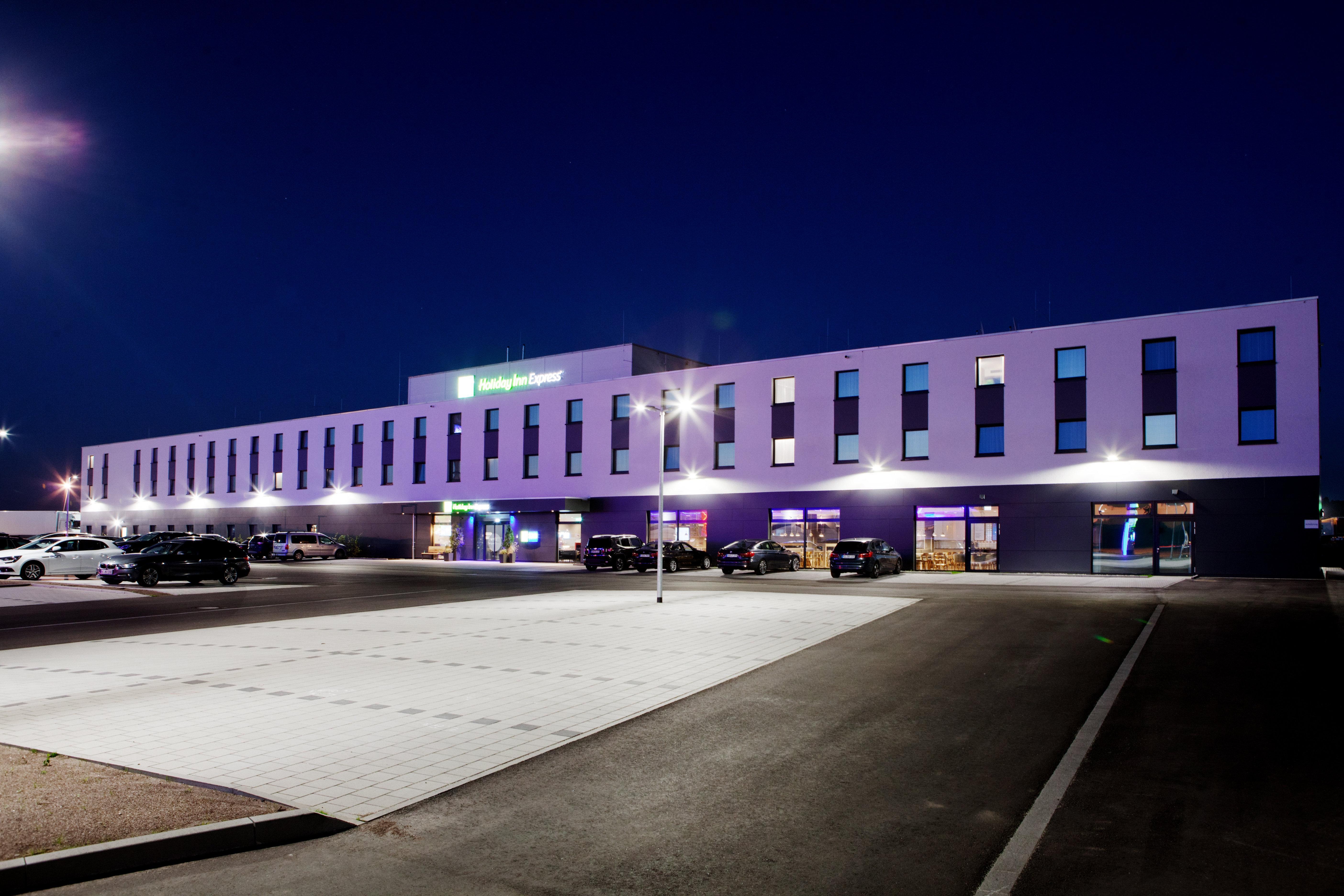 Holiday Inn Express - Ringsheim, An Ihg Hotel Exterior photo